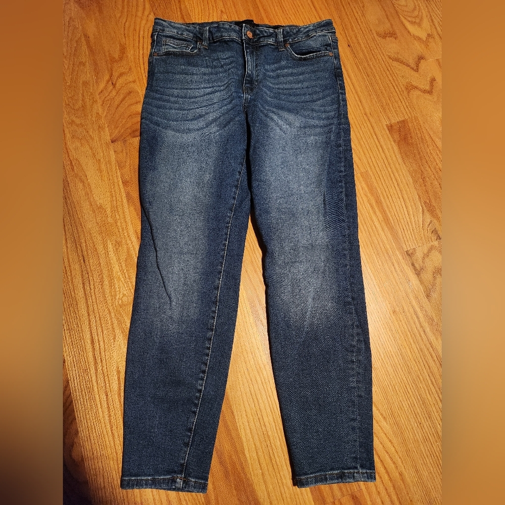 Kendall & Kylie jeans size 31